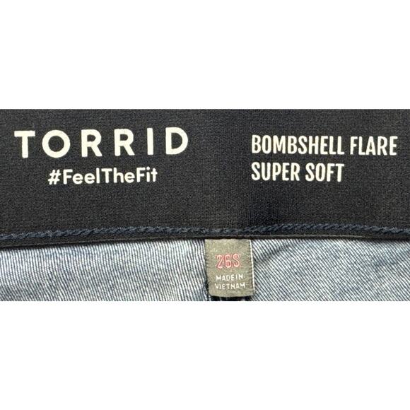 Torrid Women's Bombshell Flare Super Soft Blue Denim Jeans - 26S (44x28.5) - Picture 4 of 6